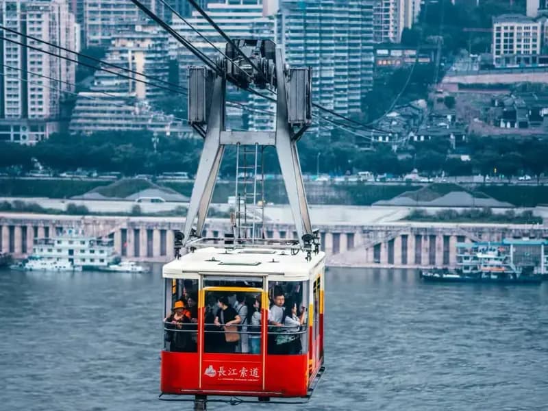 How to Experience the Yangtze Cable Car in Chongqing?