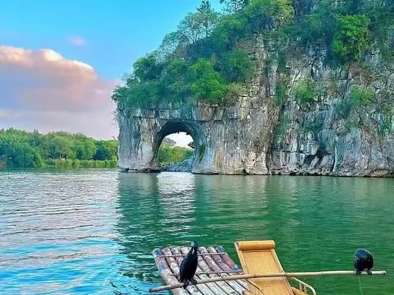 Why is Elephant Trunk Hill the Symbol of Guilin?
