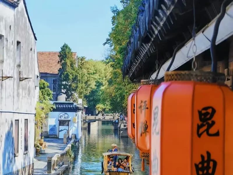 What Are the Best Things to Do on Pingjiang Road?