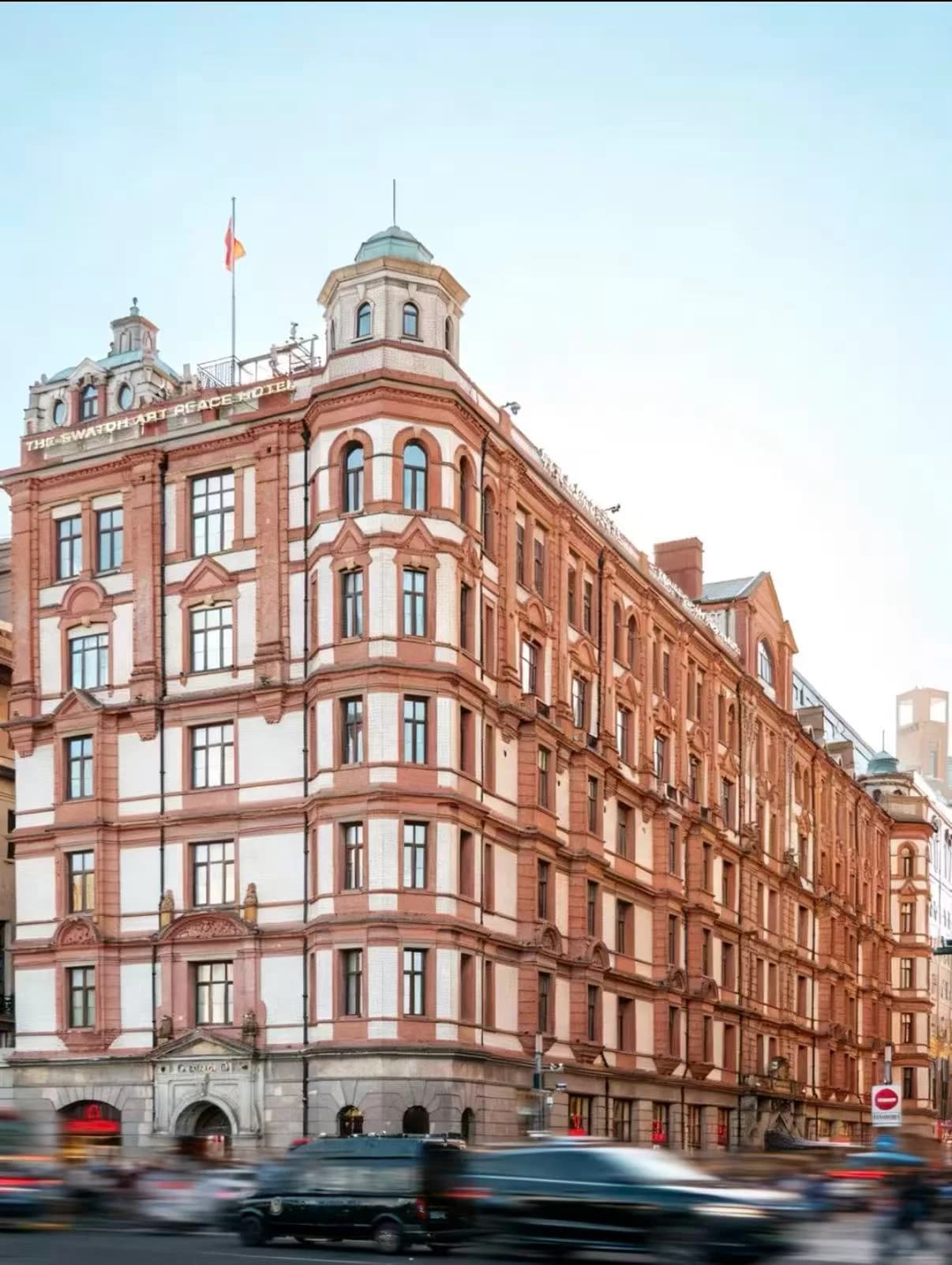 Shanghai Art Deco Walk: What the Guidebooks Don't Explain