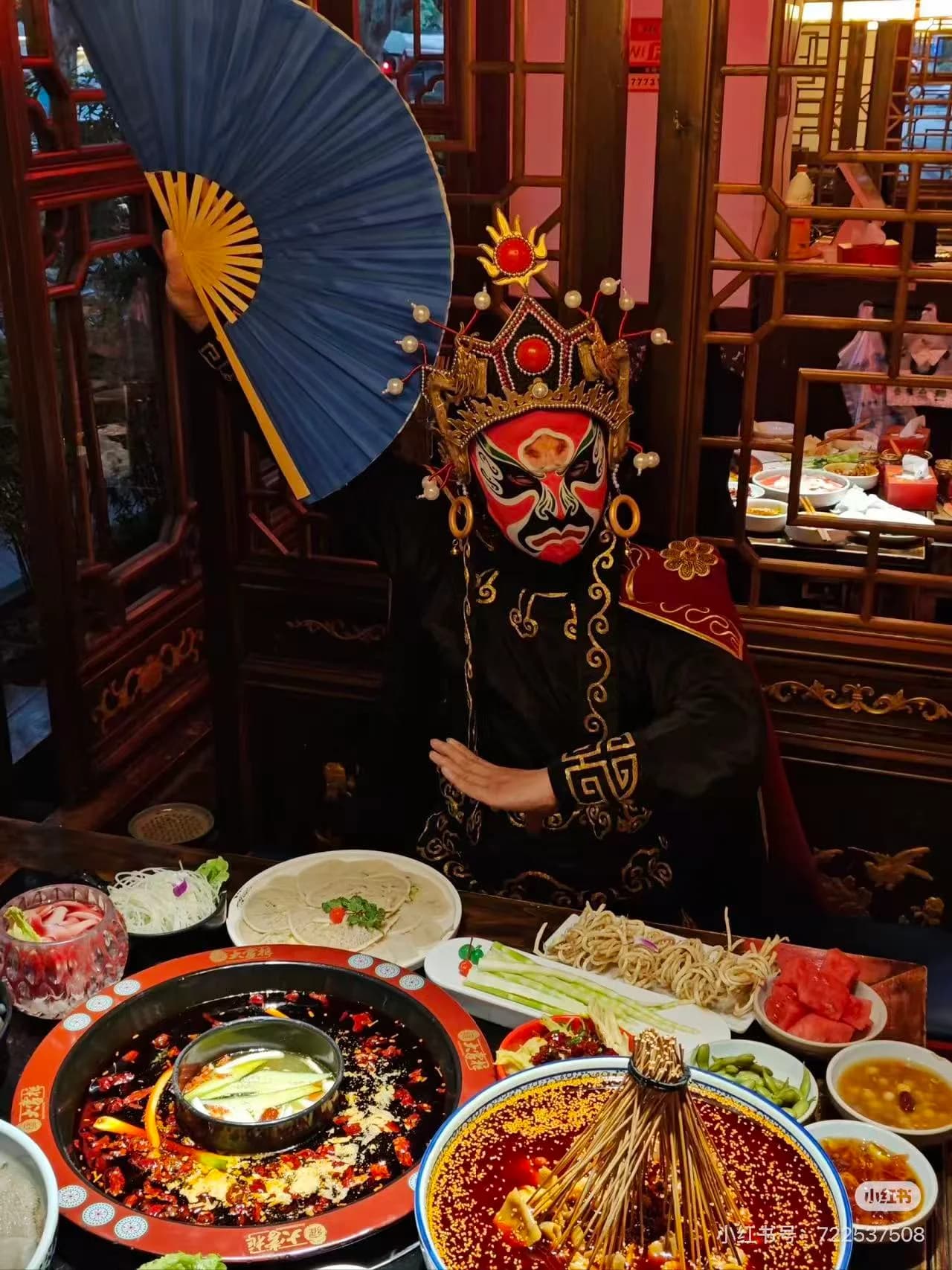 Travel guide image for  - ViaCHN.