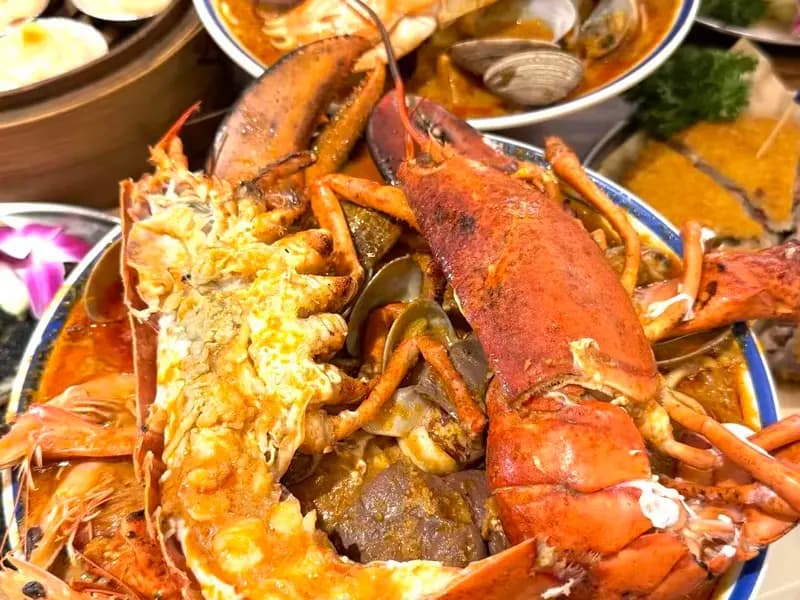 How to Enjoy Xiamen Seafood & Street Food?