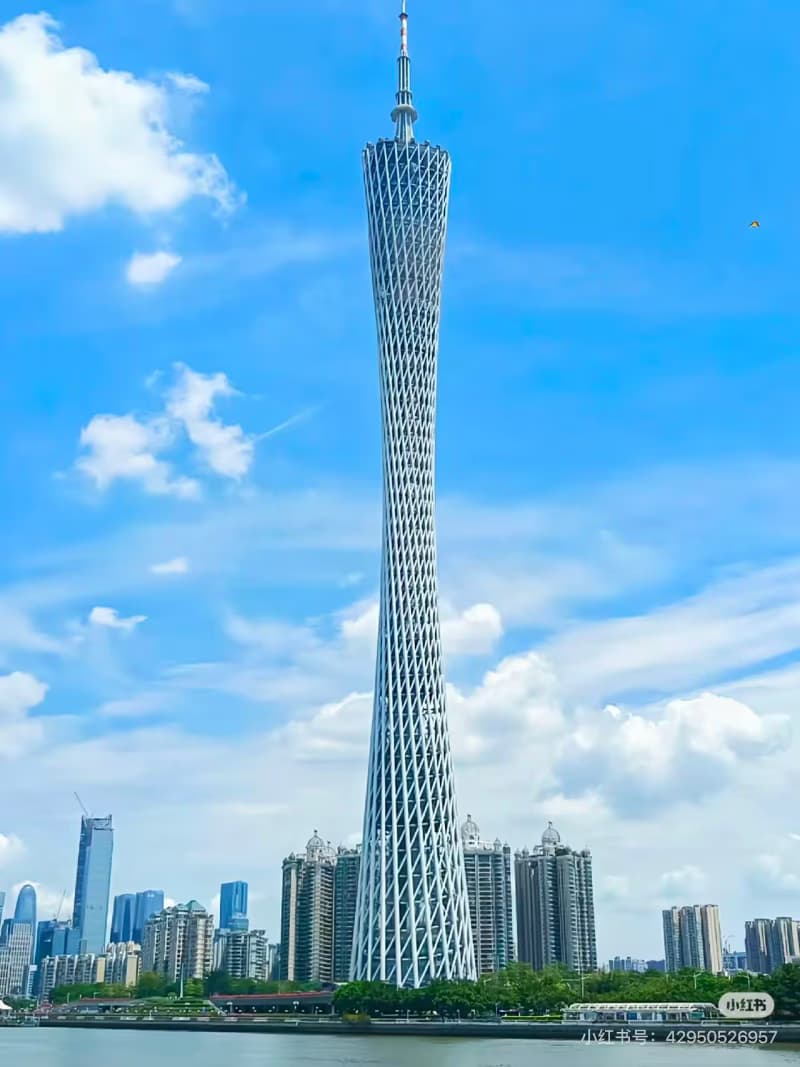 What Are the Best Views from Canton Tower in Guangzhou?